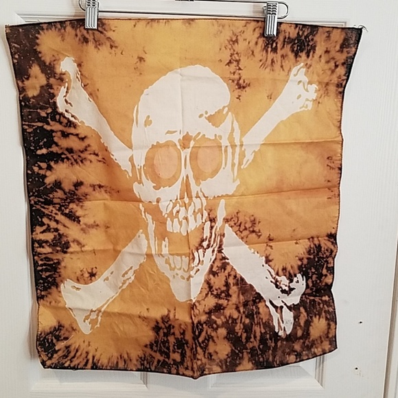 GASOLINE GLAMOUR Accessories - Skull bleach over dye dyed custom bandana 21" new GASOLINE GLAMOUR Accessories - Skull bleach over dye dyed custom bandana 21" new